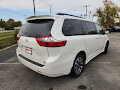 2020 Toyota Sienna XLE