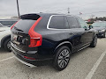 2021 Volvo XC90 T6 Momentum