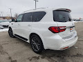 2023 INFINITI QX80 Premium Select