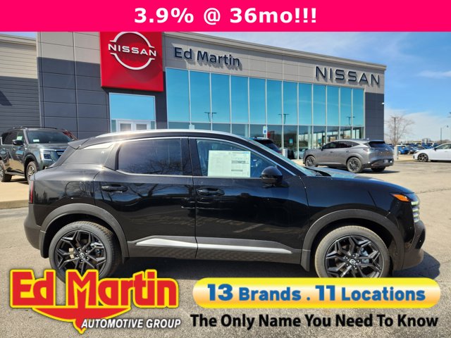 2025 Nissan Kicks SR
