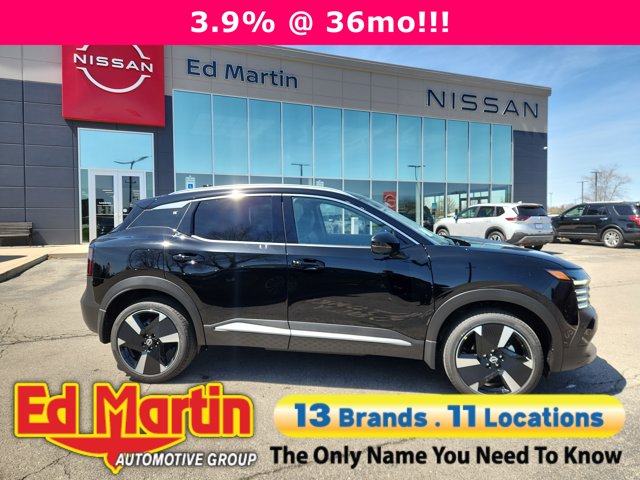 2025 Nissan Kicks SR