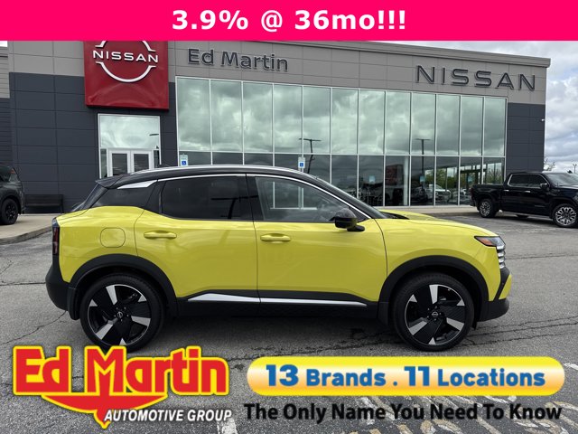 2025 Nissan Kicks SR
