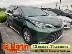 2022 Toyota Sienna XLE