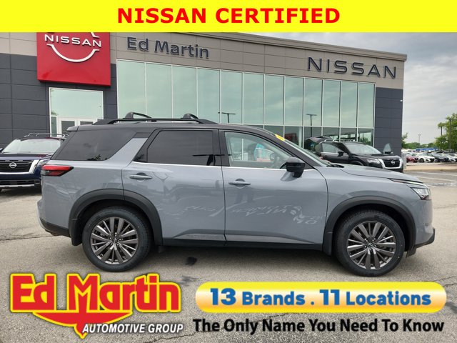 2023 Nissan Pathfinder SL