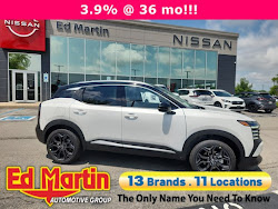 2025 Nissan Kicks SR