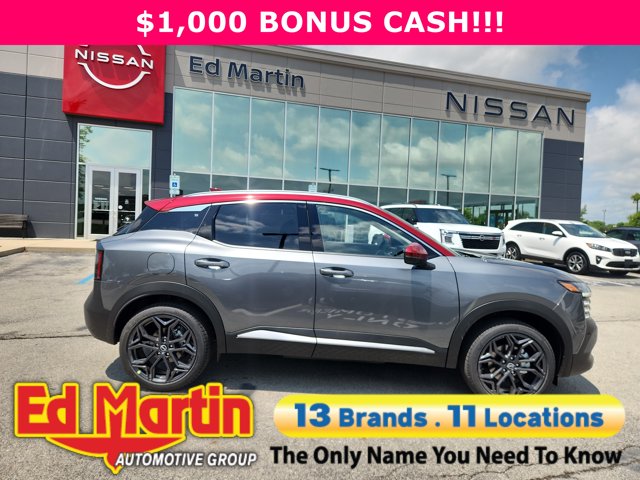 2025 Nissan Kicks SR