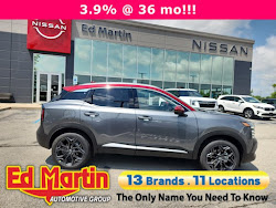 2025 Nissan Kicks SR