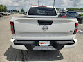 2024 Nissan Frontier SL