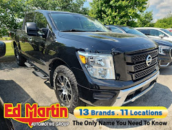 2021 Nissan Titan SV