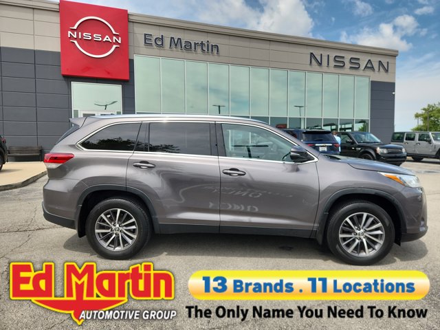 2019 Toyota Highlander SE