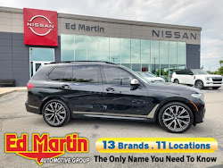 2022 BMW X7 M50i