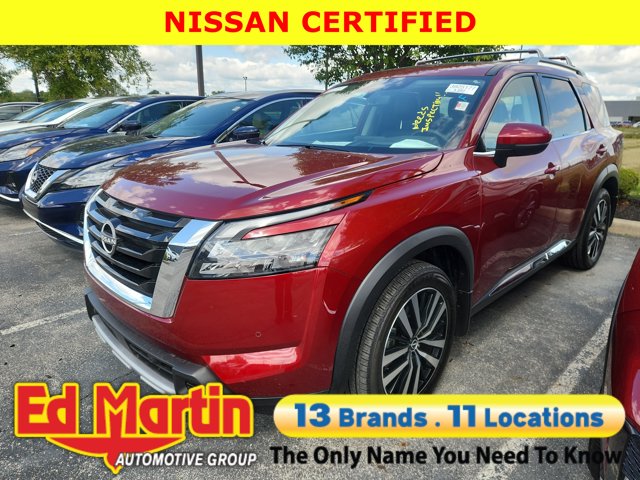2025 Nissan Pathfinder Platinum