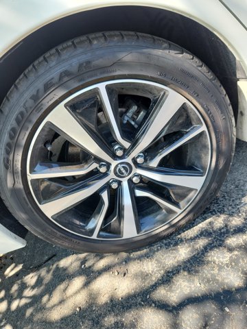 2023 Nissan Maxima SV