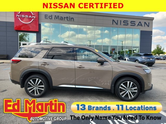 2025 Nissan Pathfinder Platinum