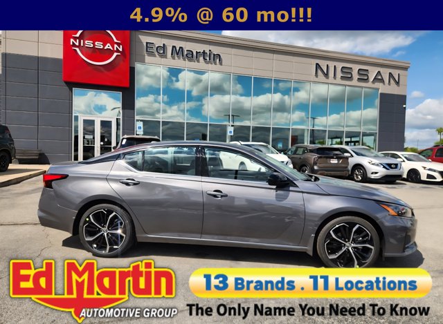 2025 Nissan Altima SR