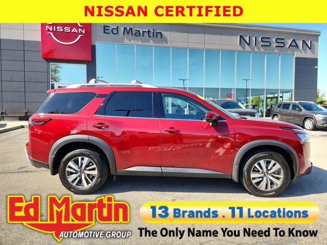 2024 Nissan Pathfinder SL