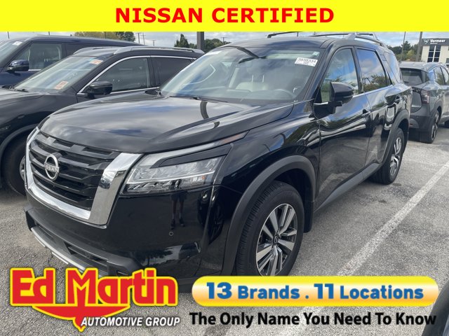 2024 Nissan Pathfinder SL