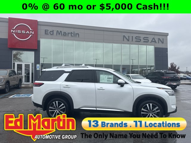 2025 Nissan Pathfinder Platinum