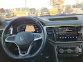 2022 Volkswagen Atlas Cross Sport 2.0T SEL R-Line