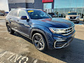 2022 Volkswagen Atlas Cross Sport 2.0T SEL R-Line