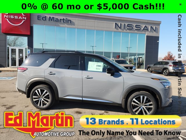 2025 Nissan Pathfinder Platinum