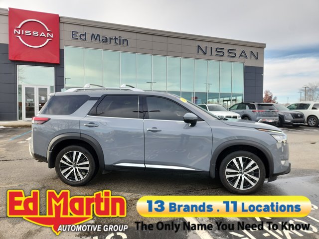 2023 Nissan Pathfinder Platinum