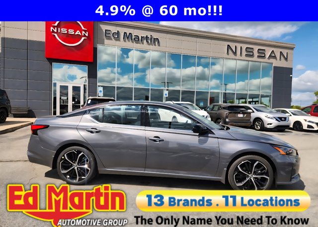 2025 Nissan Altima SR