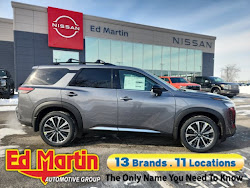 2026 Nissan Pathfinder Platinum