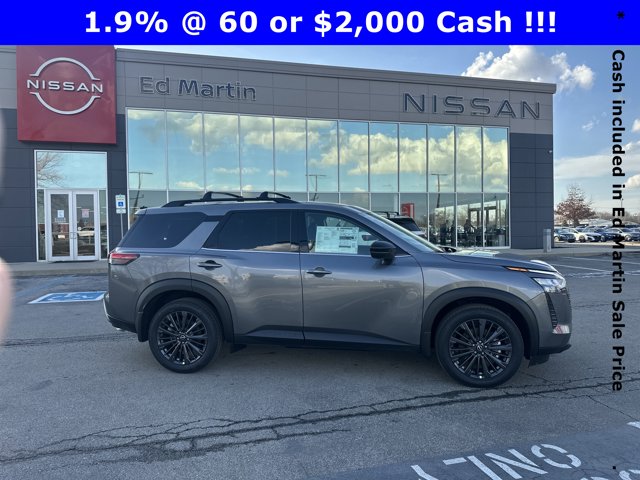 2026 Nissan Pathfinder SL