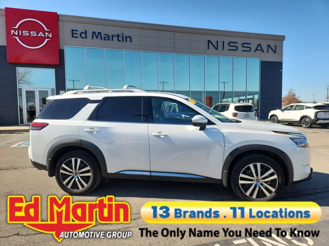2025 Nissan Pathfinder Platinum