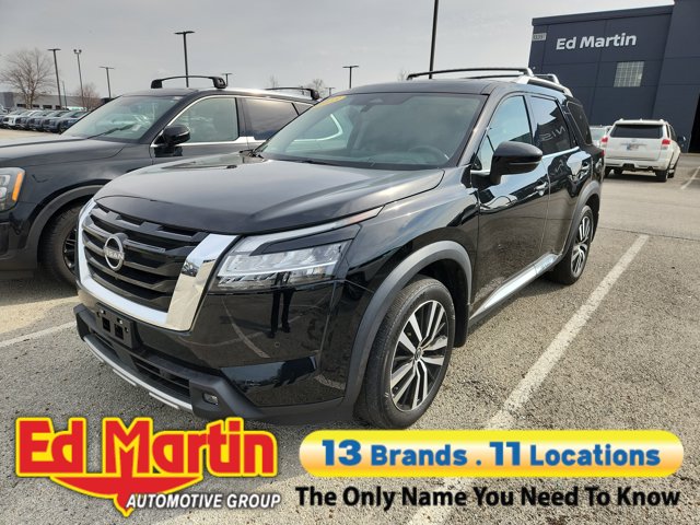2023 Nissan Pathfinder Platinum